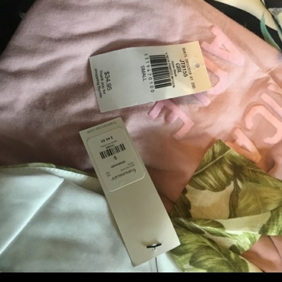 MEGA BUNDLE WOMENS RESELL LOT NAME BRAND DESIGNER - Picture 4 of 9